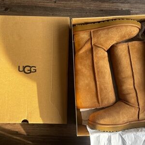 UGG Classic Tall Boots in Chestnut